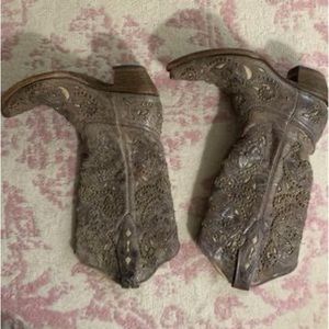 Corral Women's Brown Crater Bone Inlay & Studs Boot - A1098